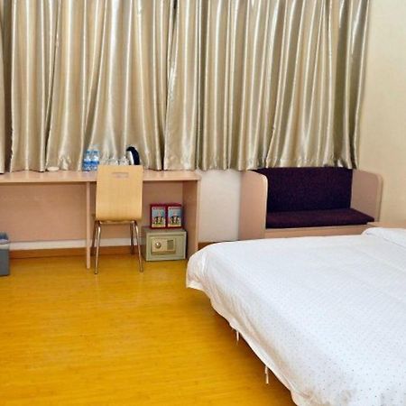 Yimi Inn Shiqiao Metro Sation Pedestrian Street Branch Guangzhou Exterior foto